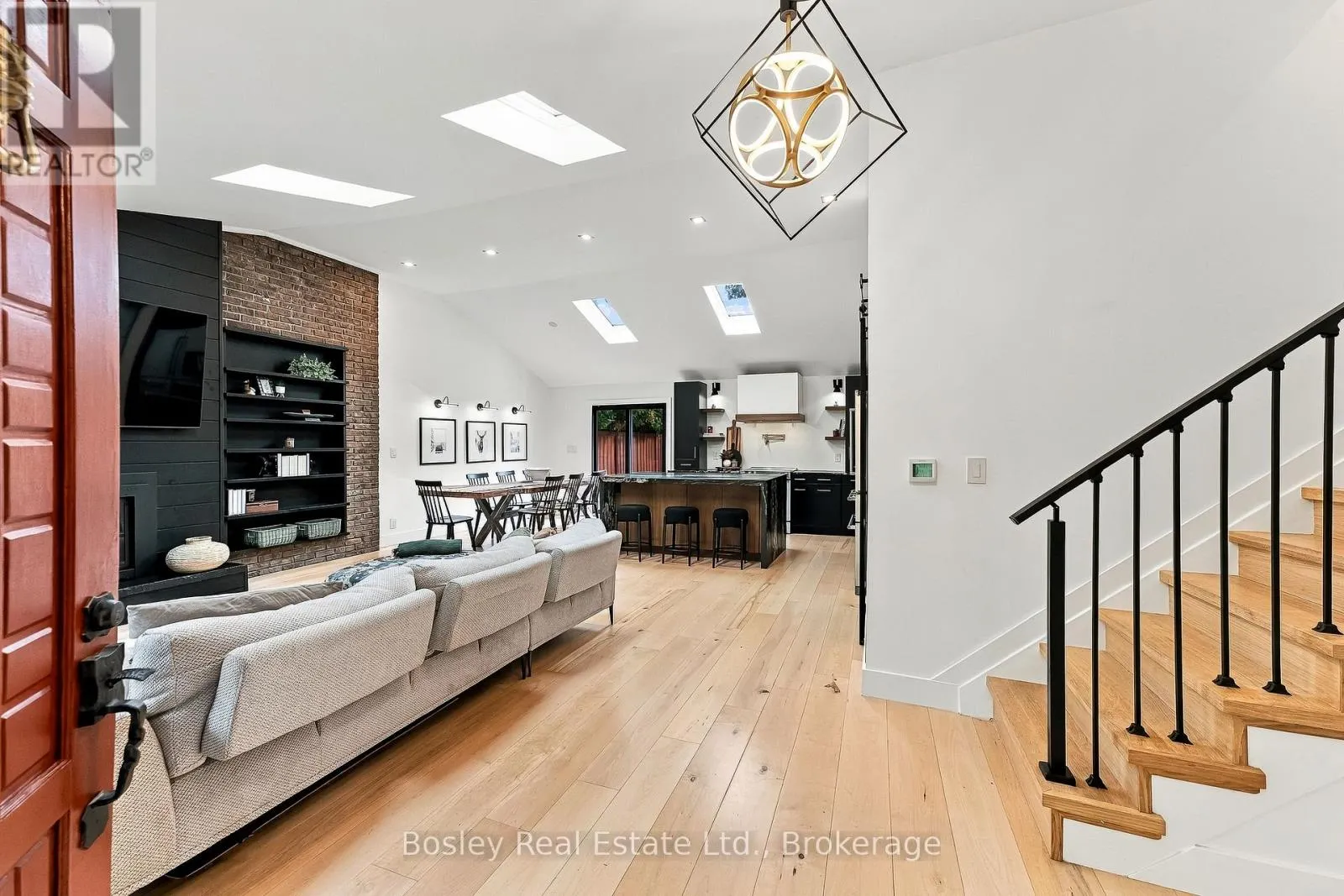 329 WHITE STREET