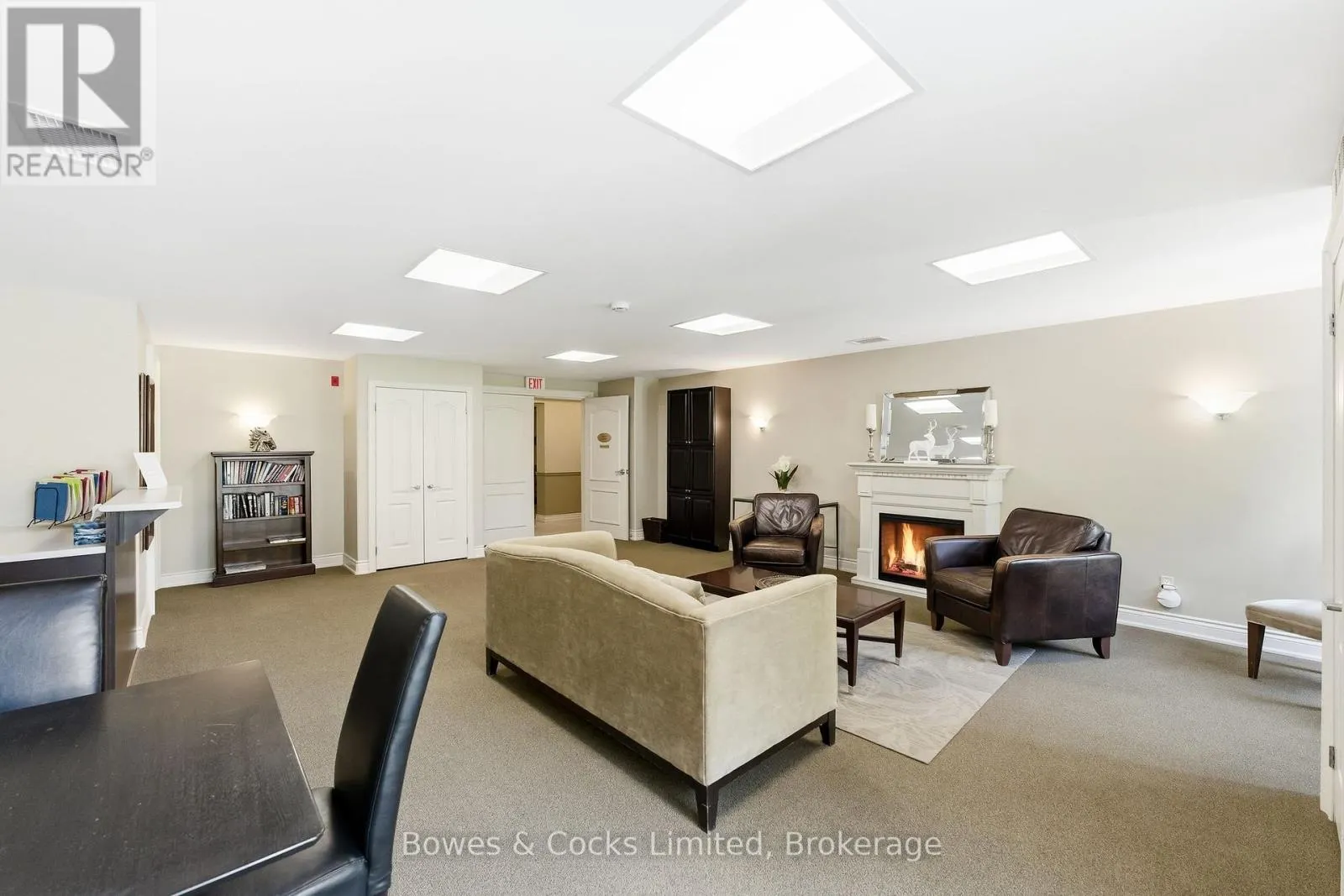 110 - 869 CLONSILLA AVENUE #110