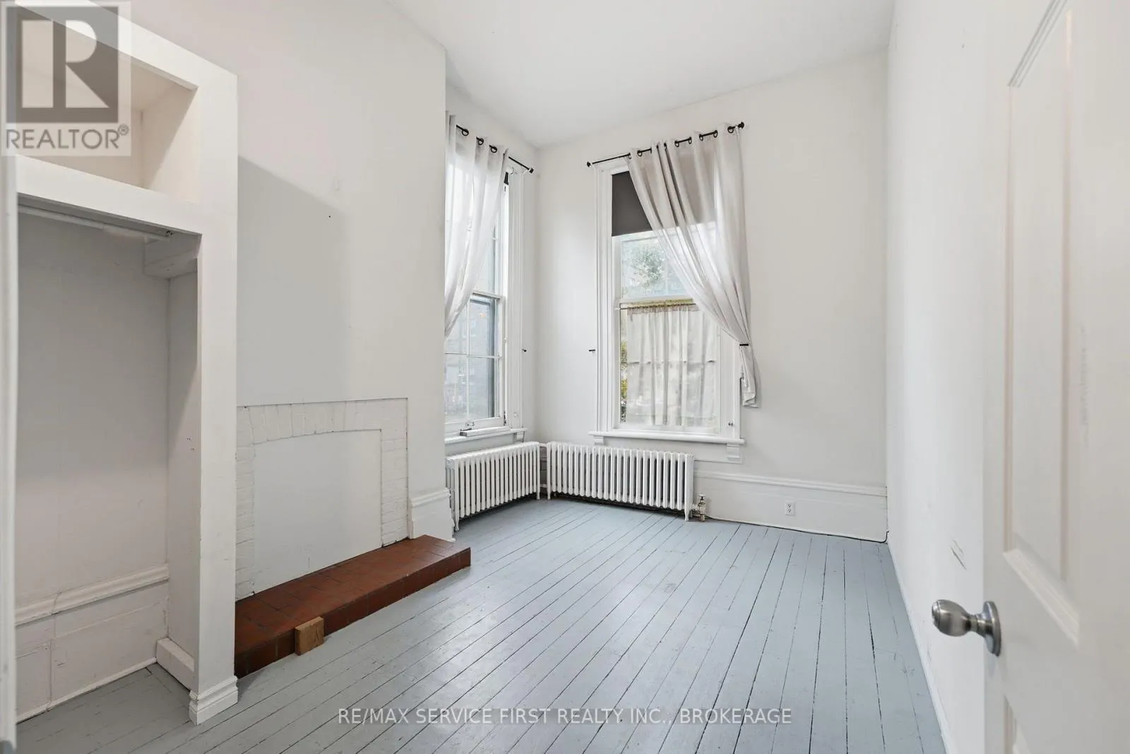 94 SYDENHAM STREET