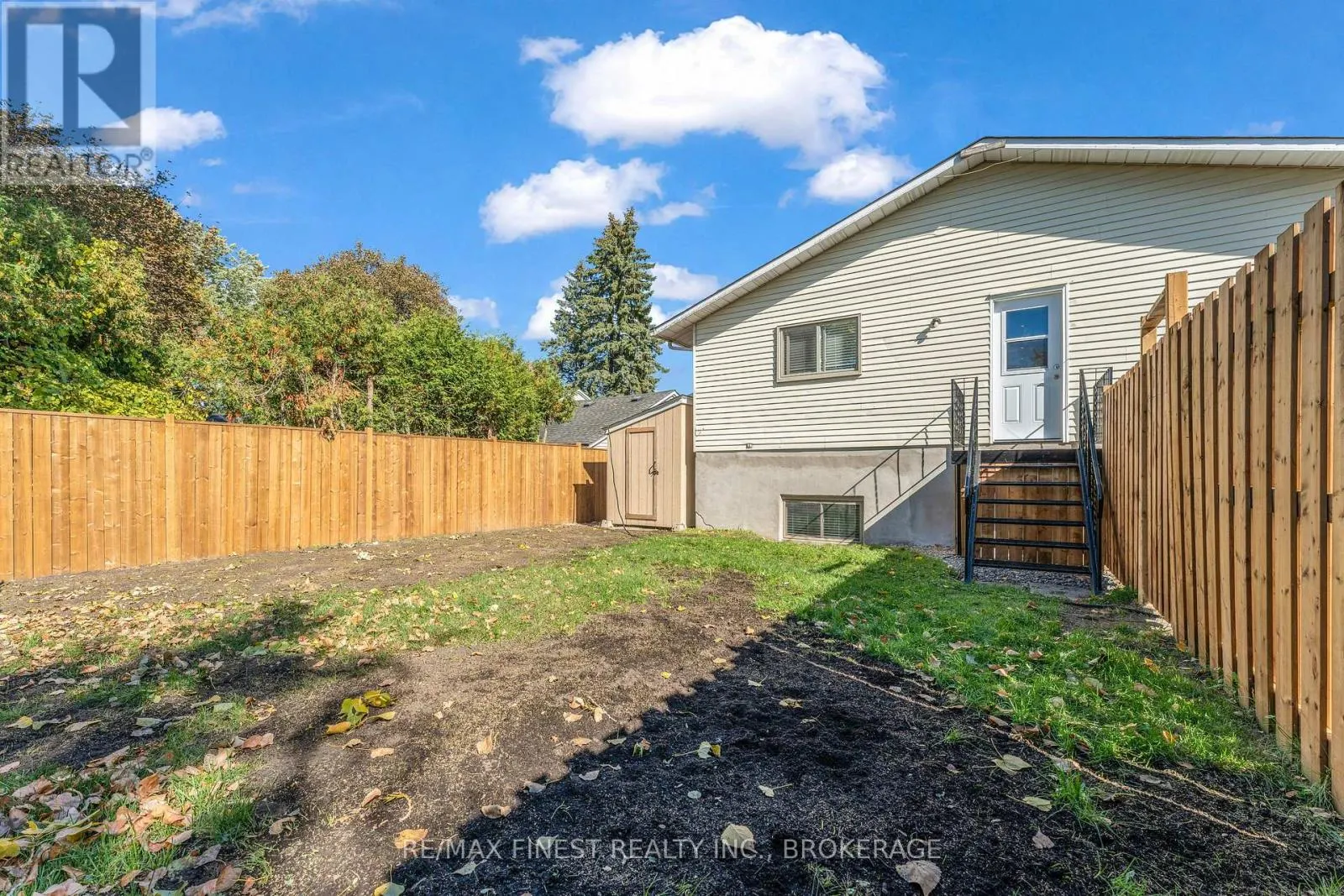 1600A ANNE STREET