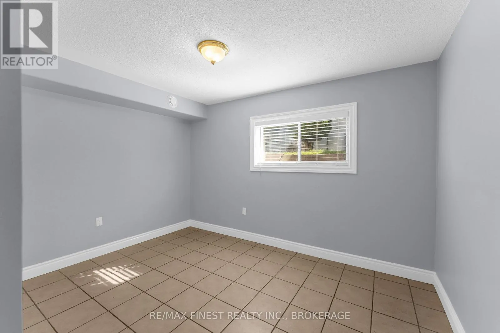 1600A ANNE STREET