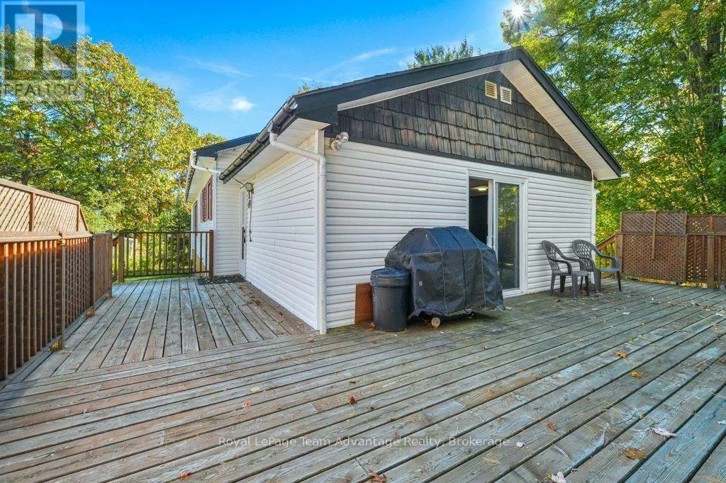 48 HAMMEL AVENUE