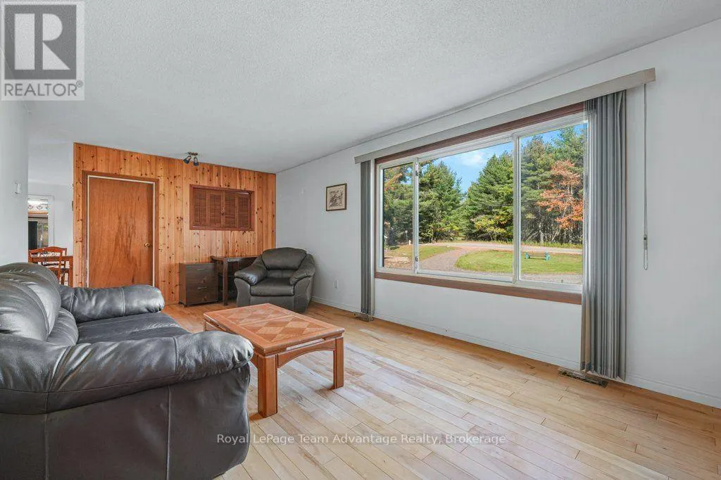 48 HAMMEL AVENUE