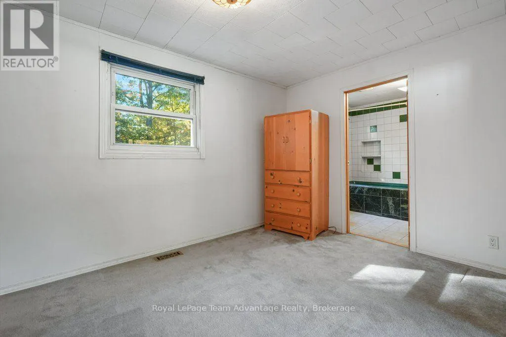 48 HAMMEL AVENUE
