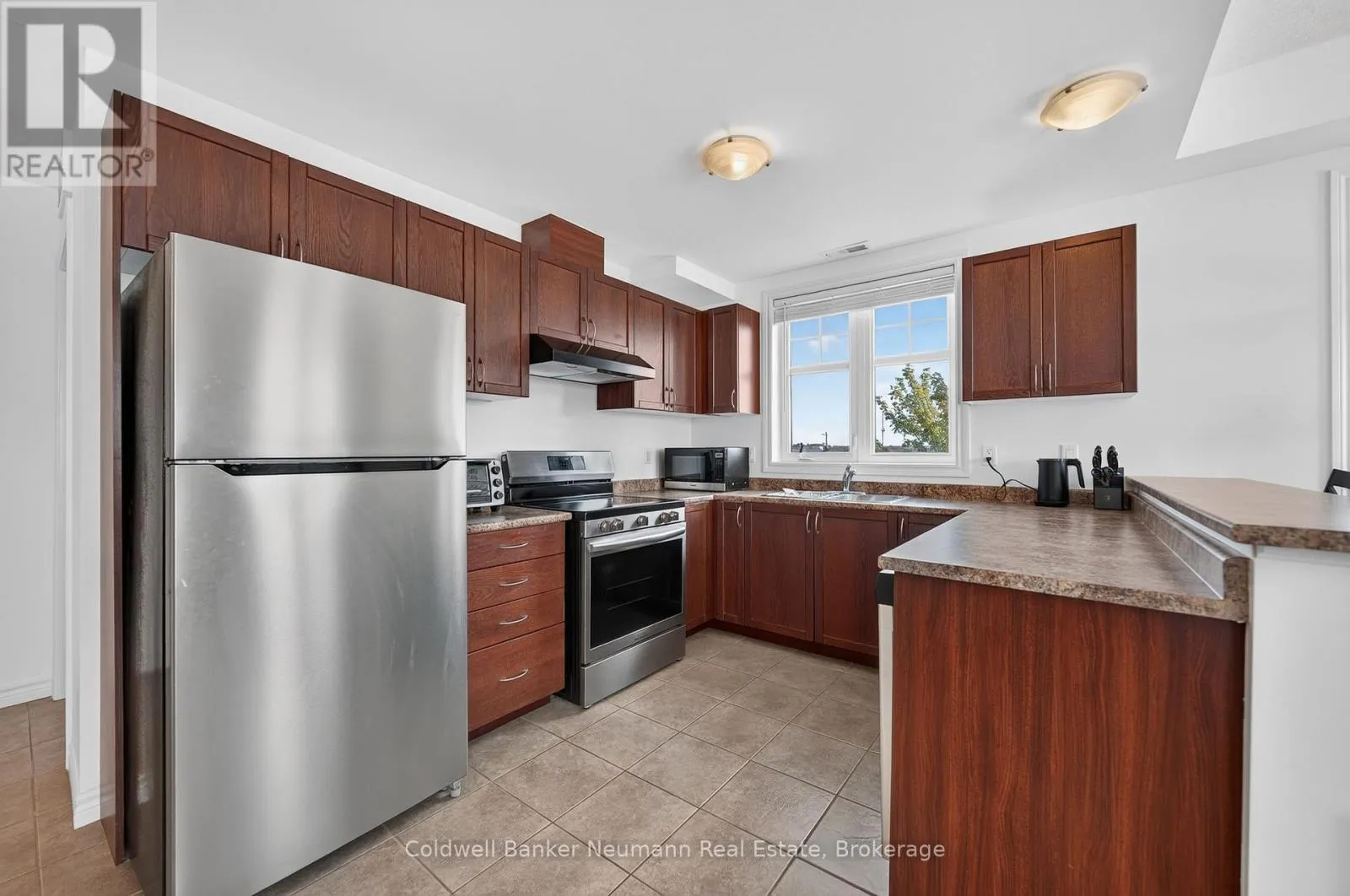 311 - 2 COLONIAL DRIVE #311