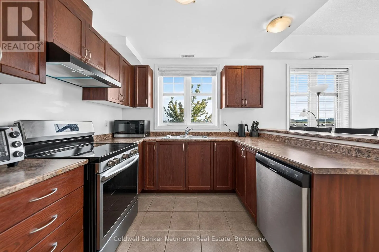 311 - 2 COLONIAL DRIVE #311