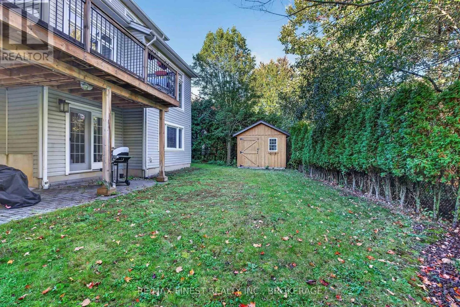 589 FIELDSTONE DRIVE