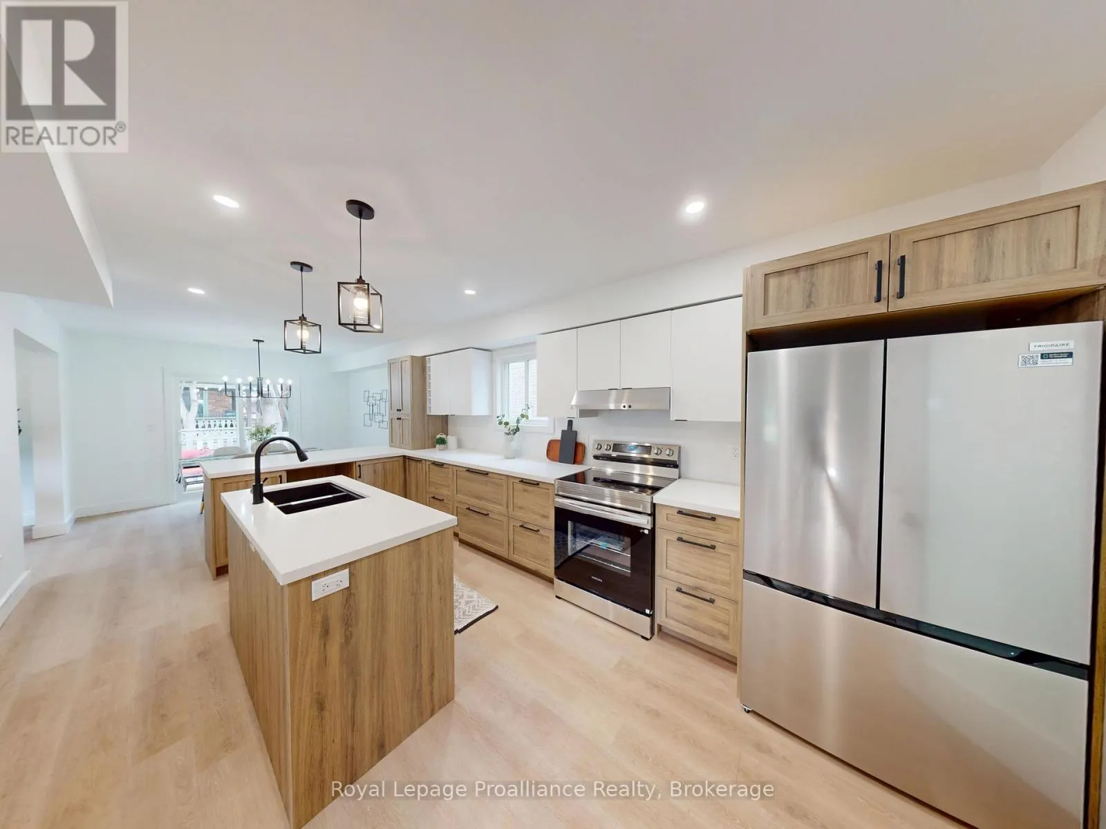 3 COOKE COURT