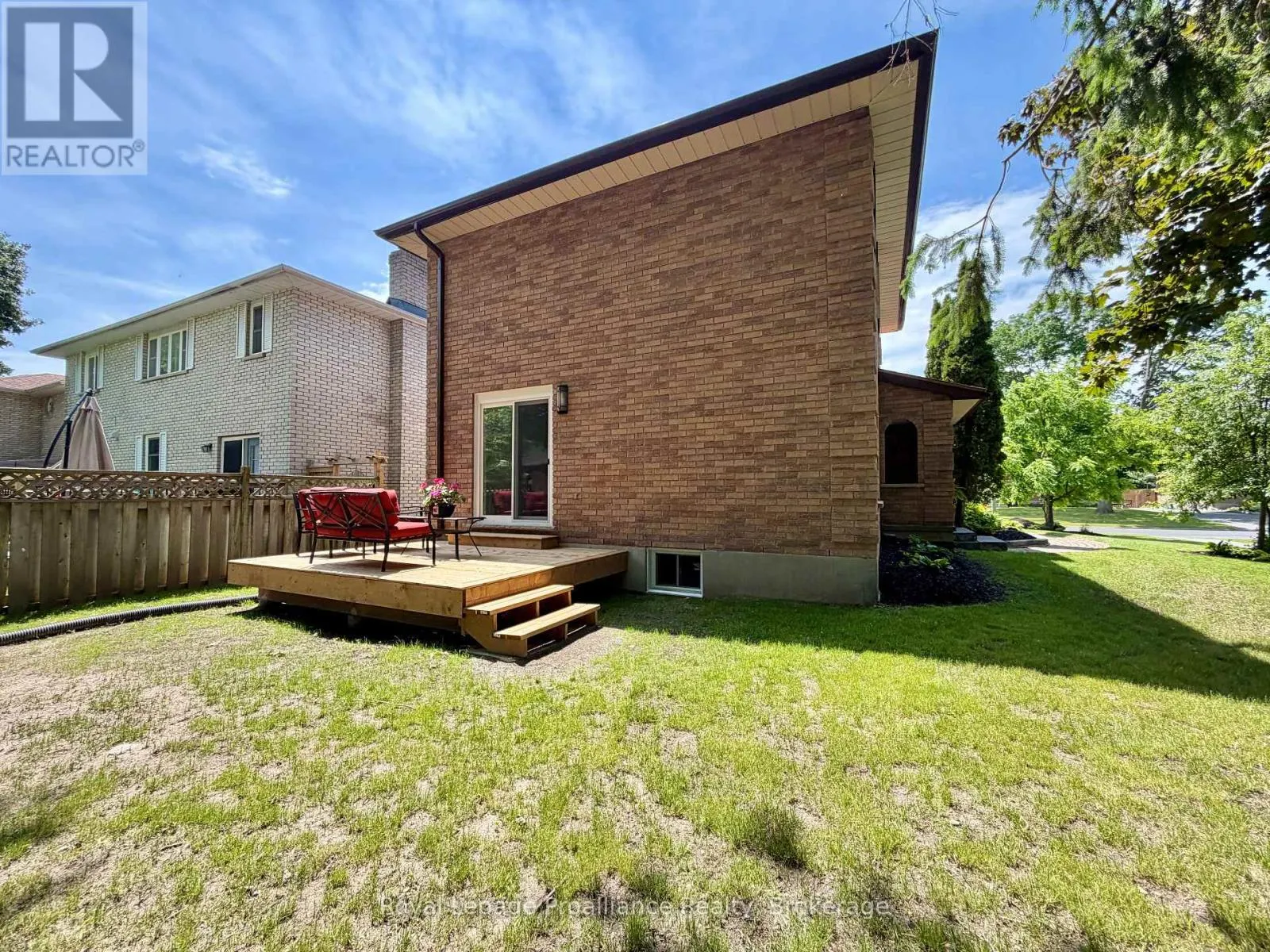 3 COOKE COURT