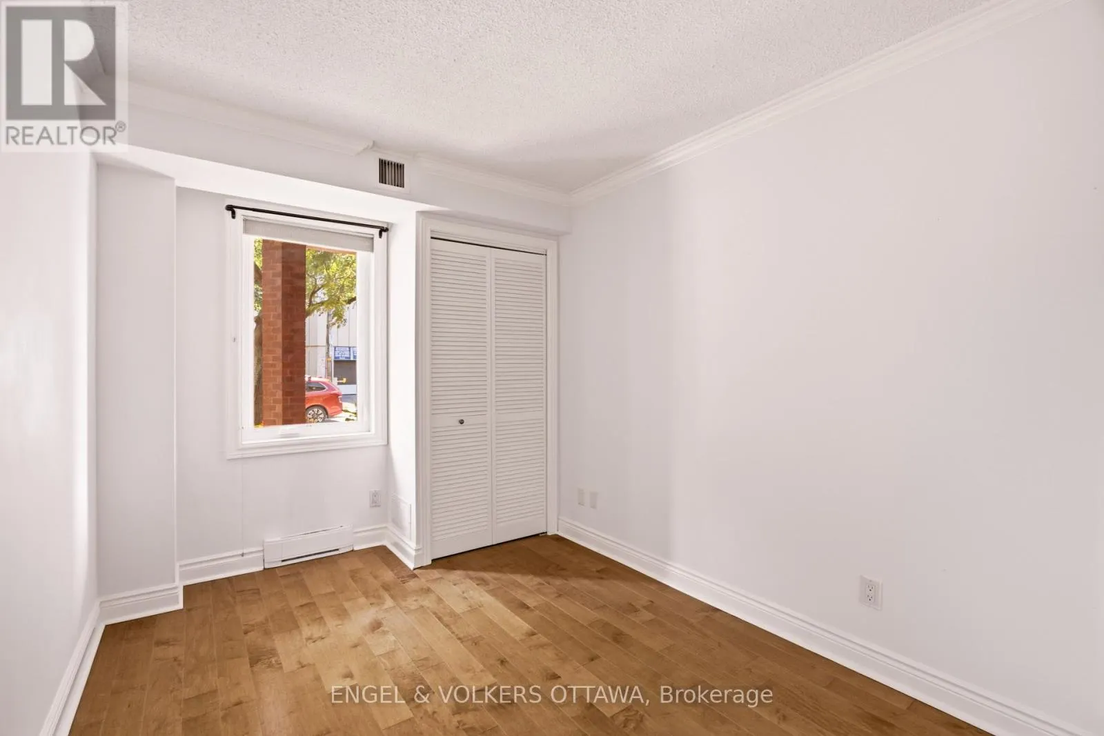 101 - 45 ARGYLE AVENUE