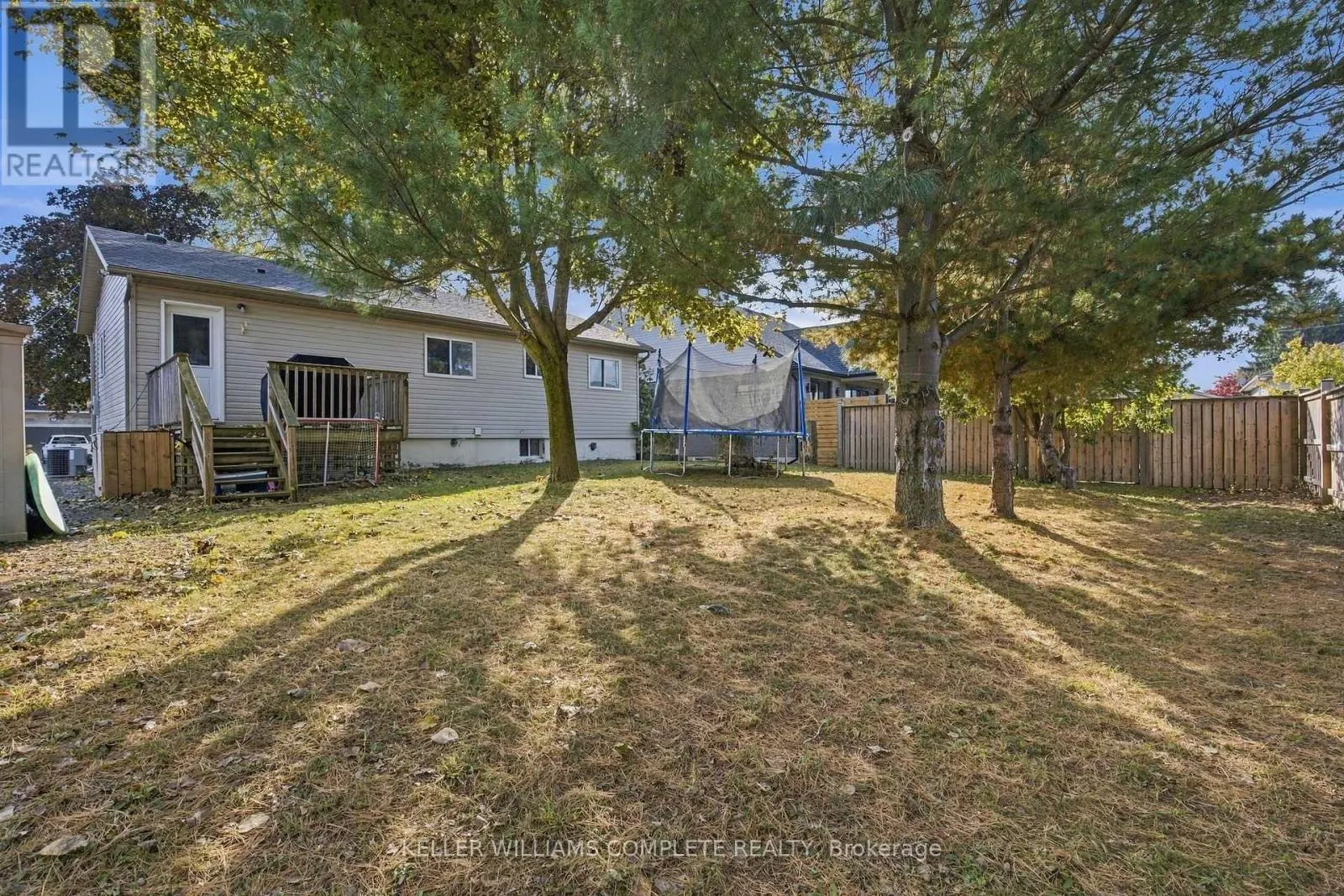 61 PROSPECT POINT ROAD N