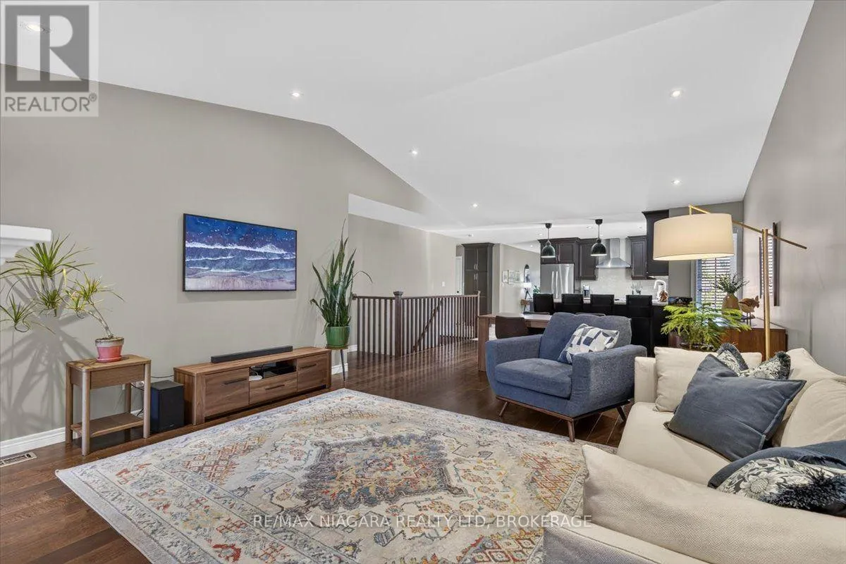 48 FALCON DRIVE