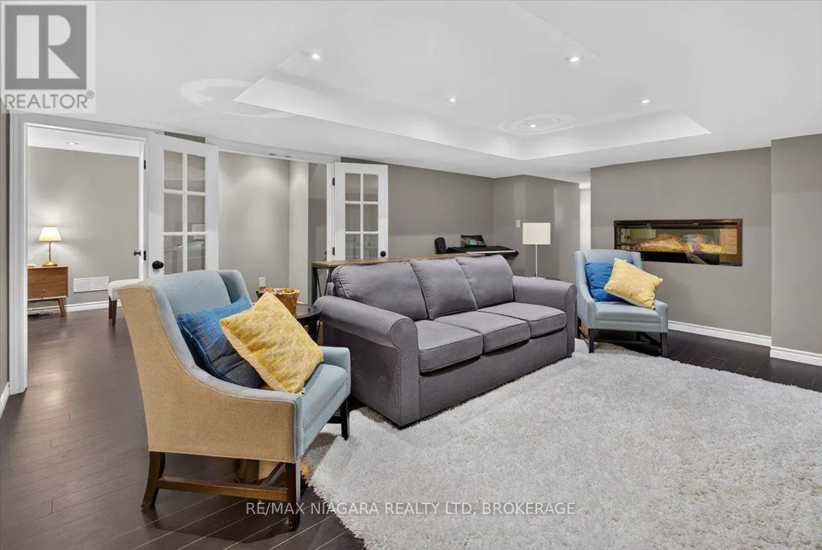 48 FALCON DRIVE