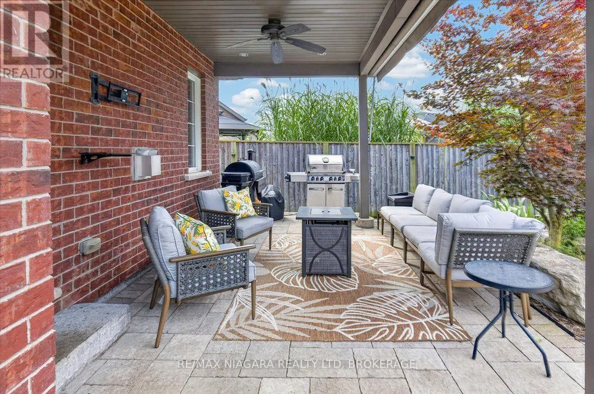 48 FALCON DRIVE