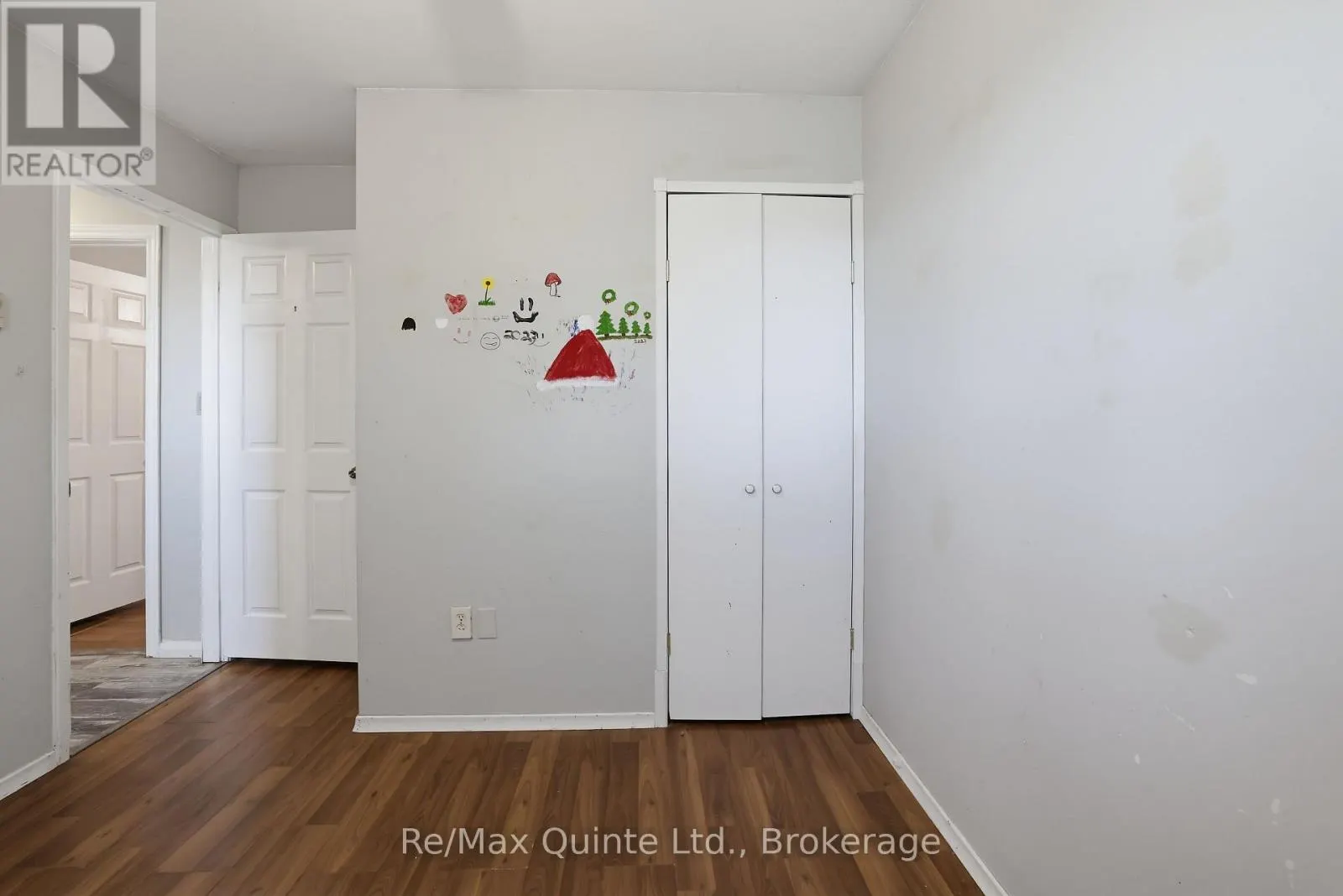9 MCFARLAND DRIVE