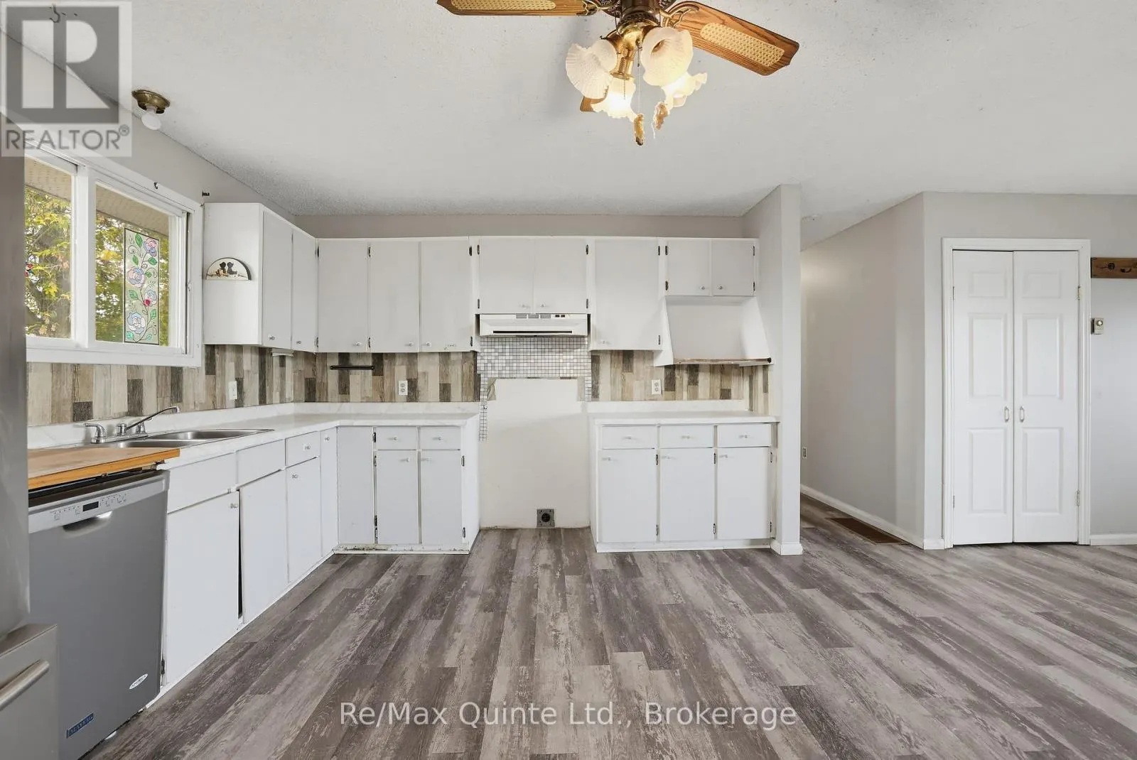 9 MCFARLAND DRIVE