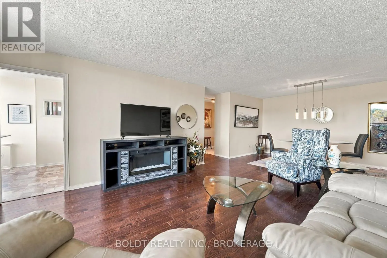 505 - 3 TOWERING HEIGHTS BOULEVARD #505