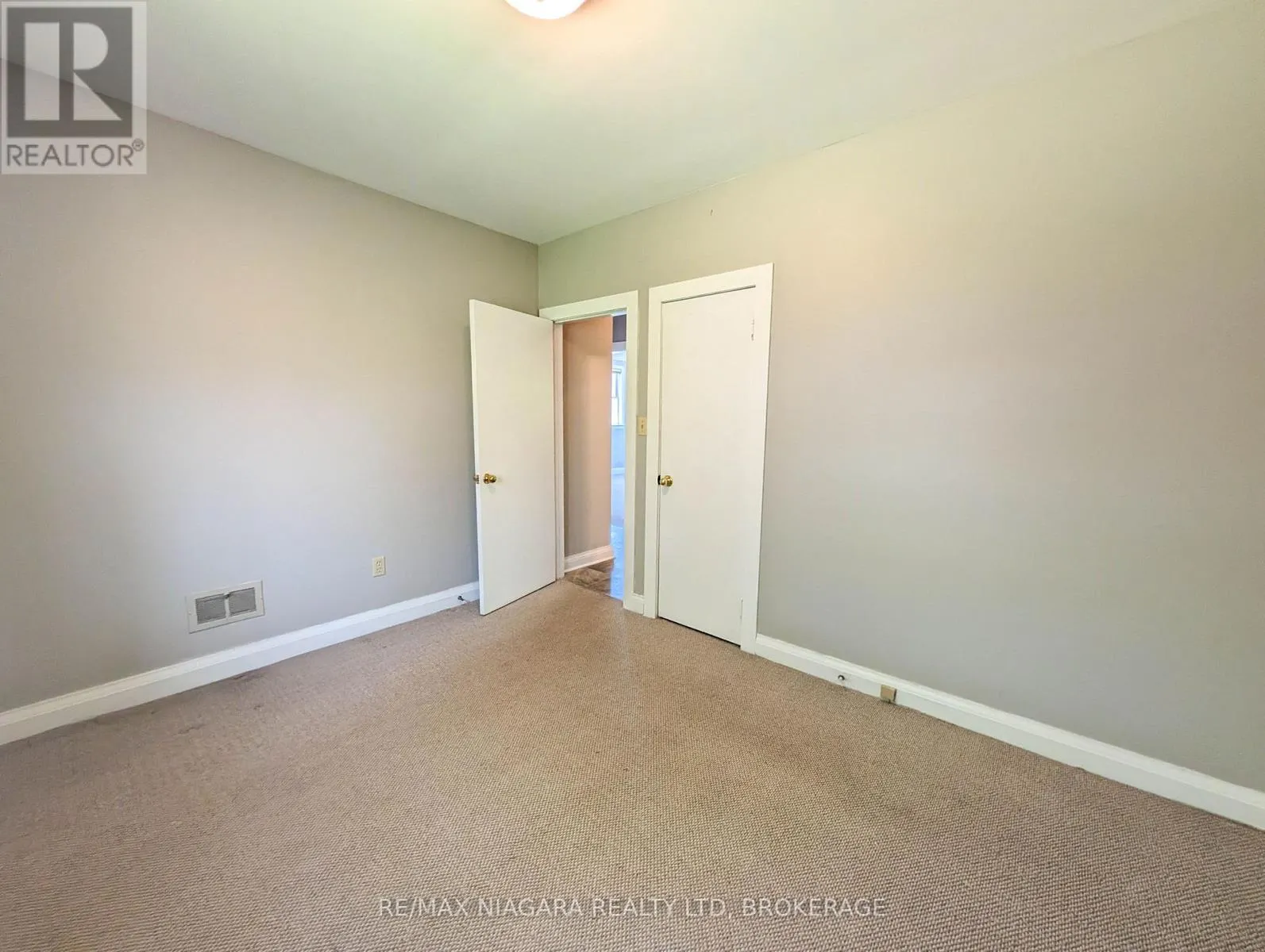 106 HAIG STREET