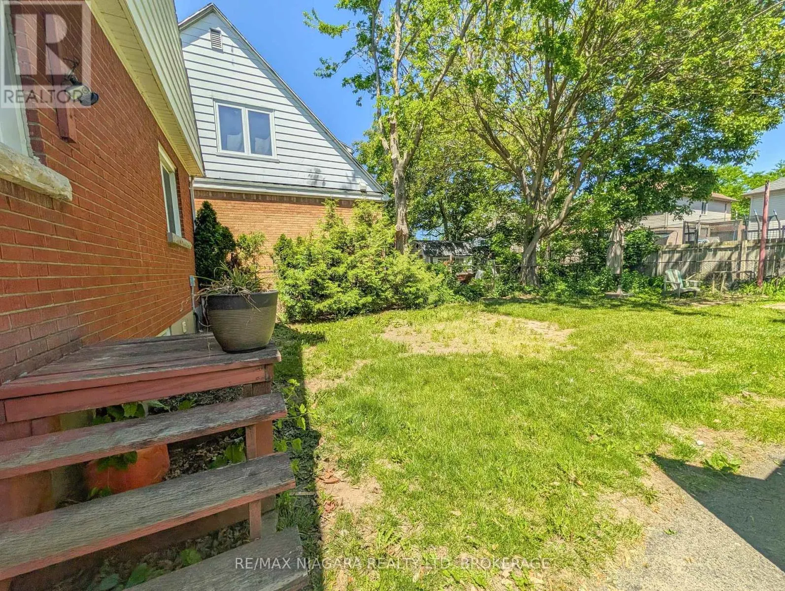 106 HAIG STREET