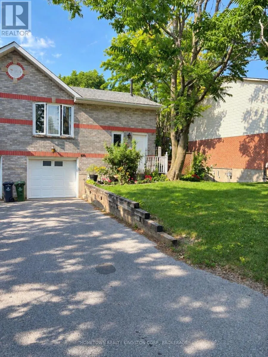 970 KILLARNEY CRESCENT