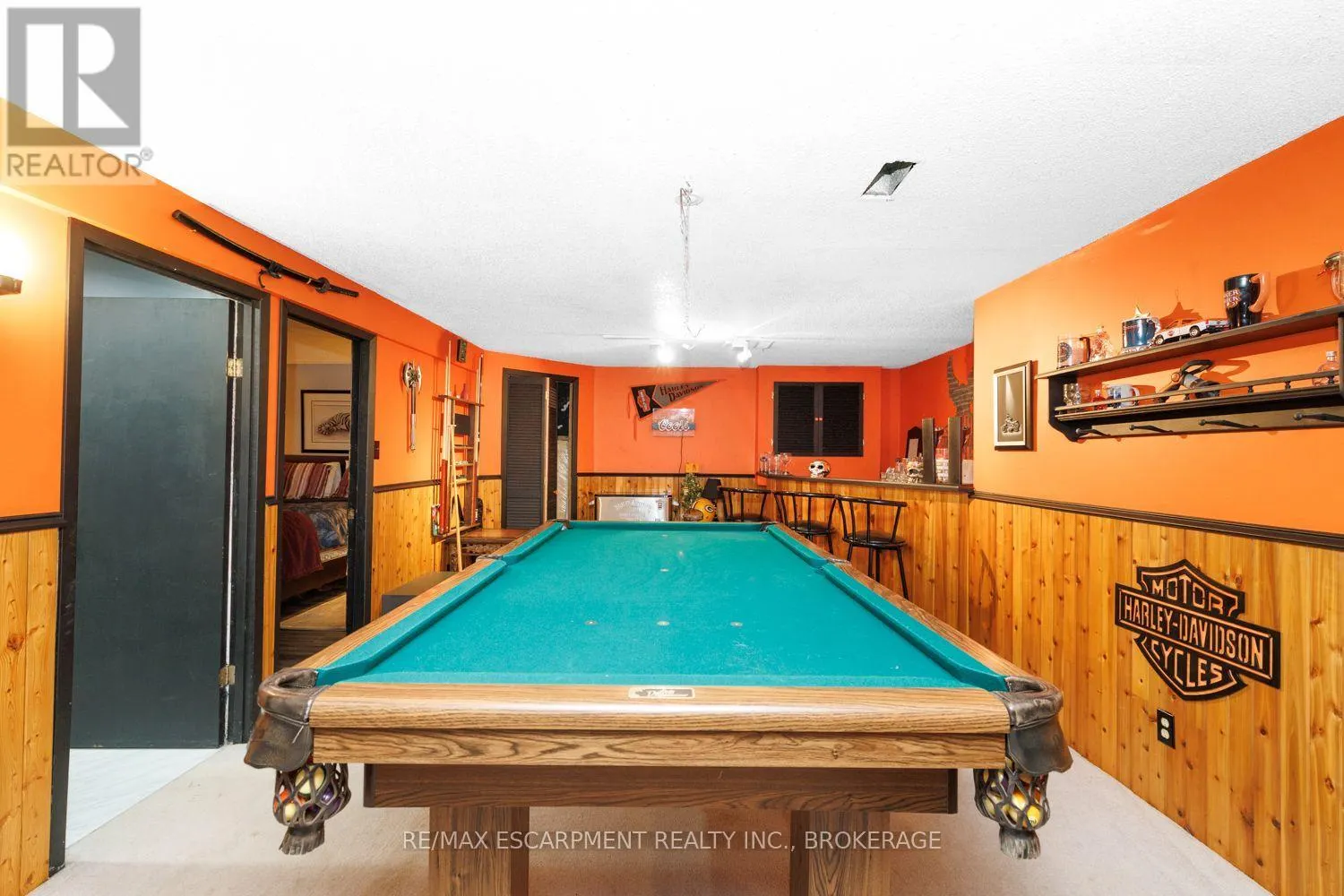 24 INGLEWOOD COURT
