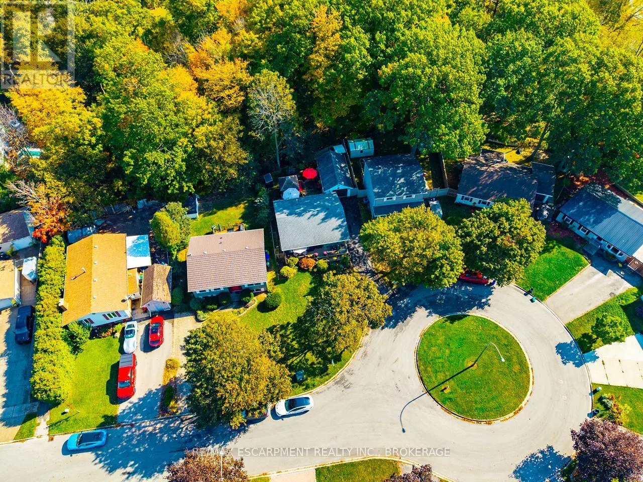 24 INGLEWOOD COURT