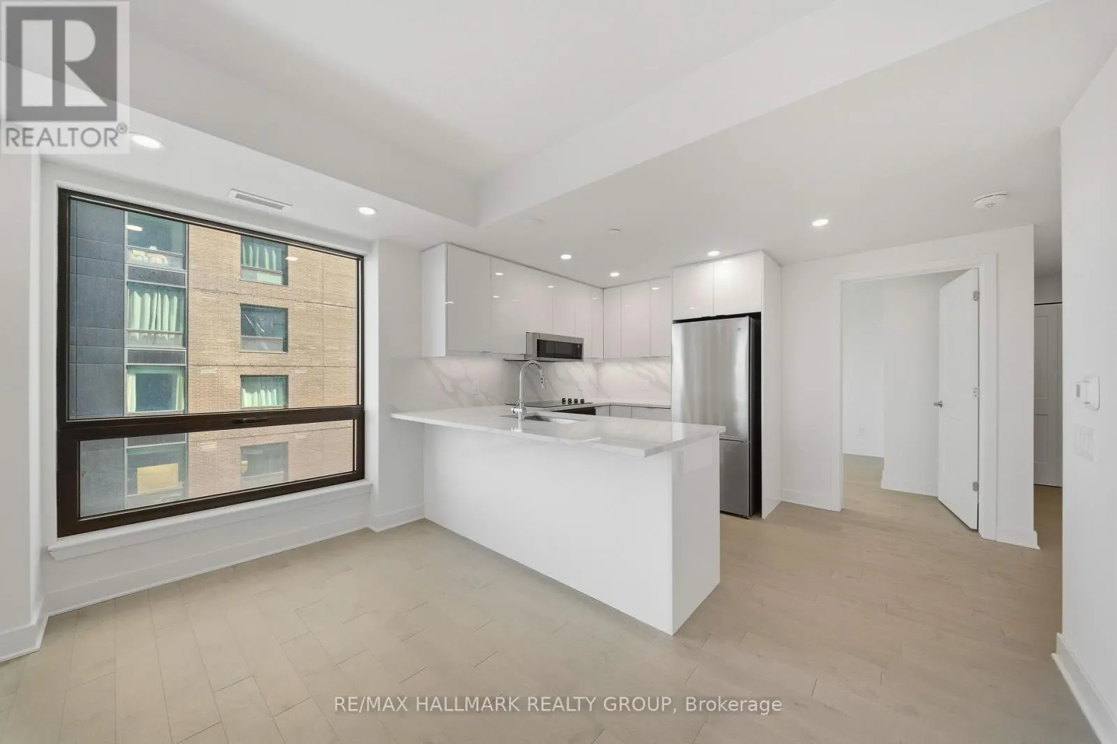 1407 - 180 GEORGE STREET