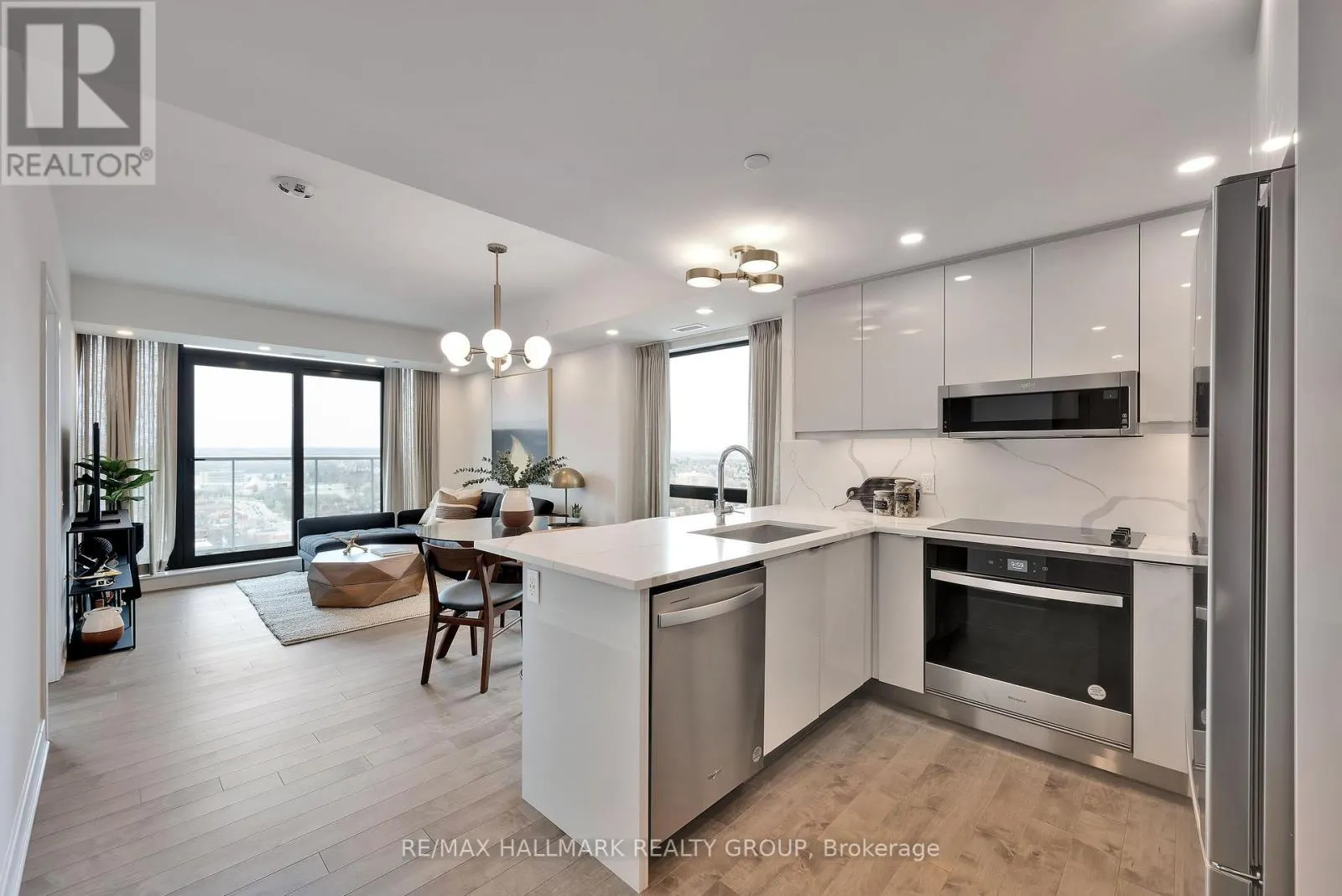 1407 - 180 GEORGE STREET