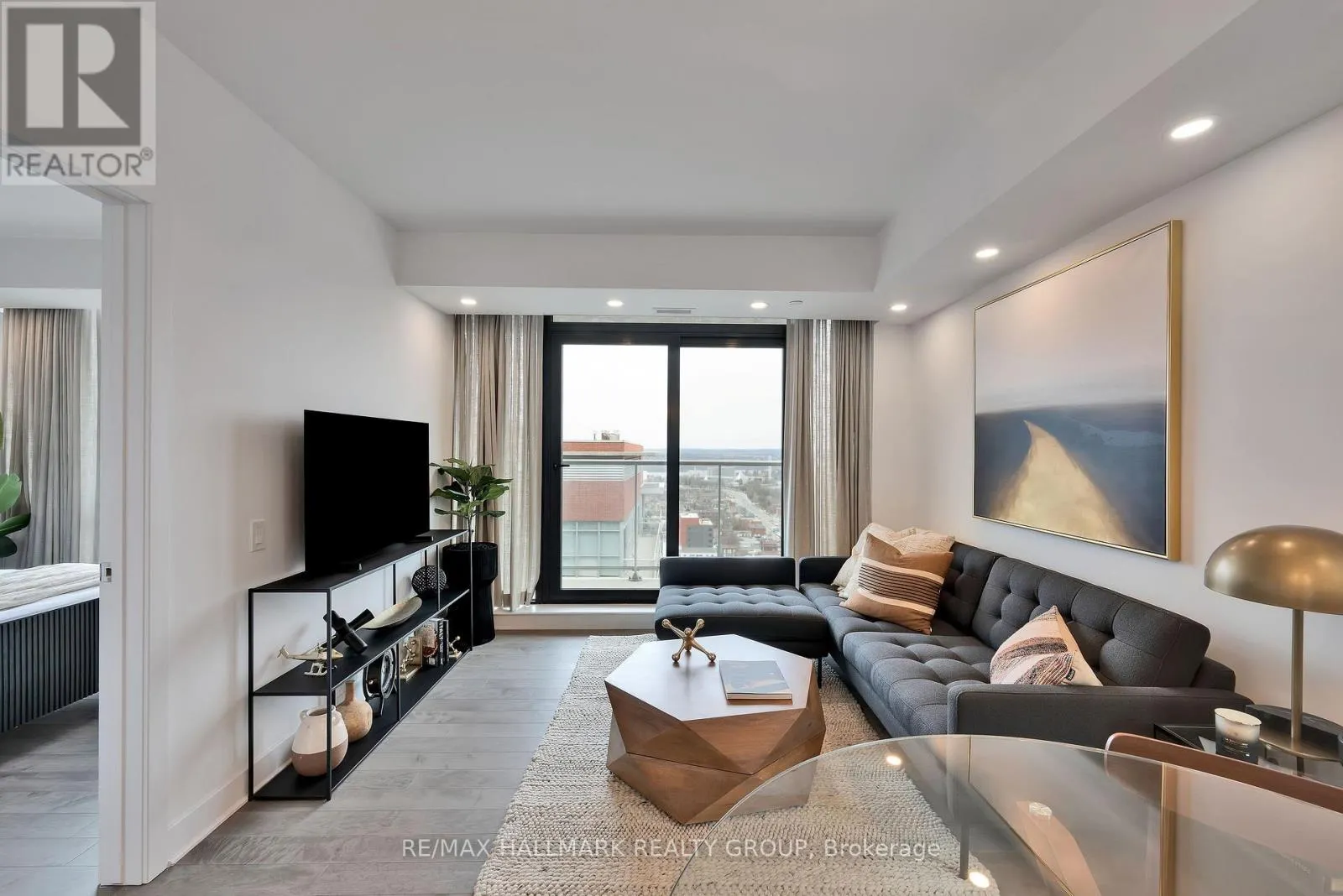 1407 - 180 GEORGE STREET