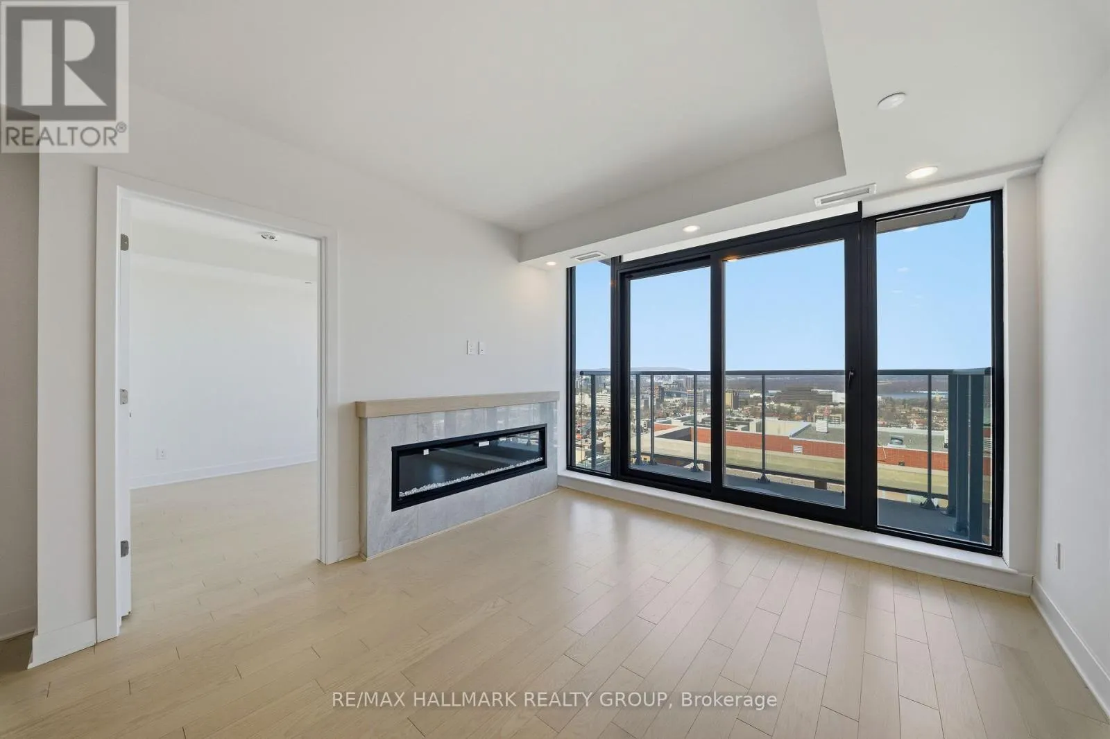 2603 - 180 GEORGE STREET