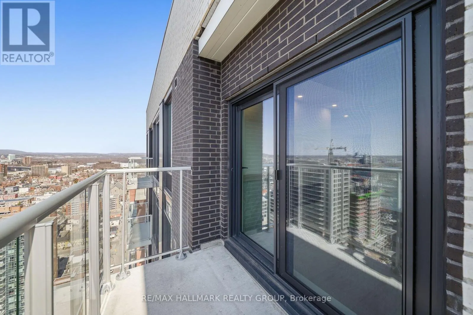 2601 - 180 GEORGE STREET