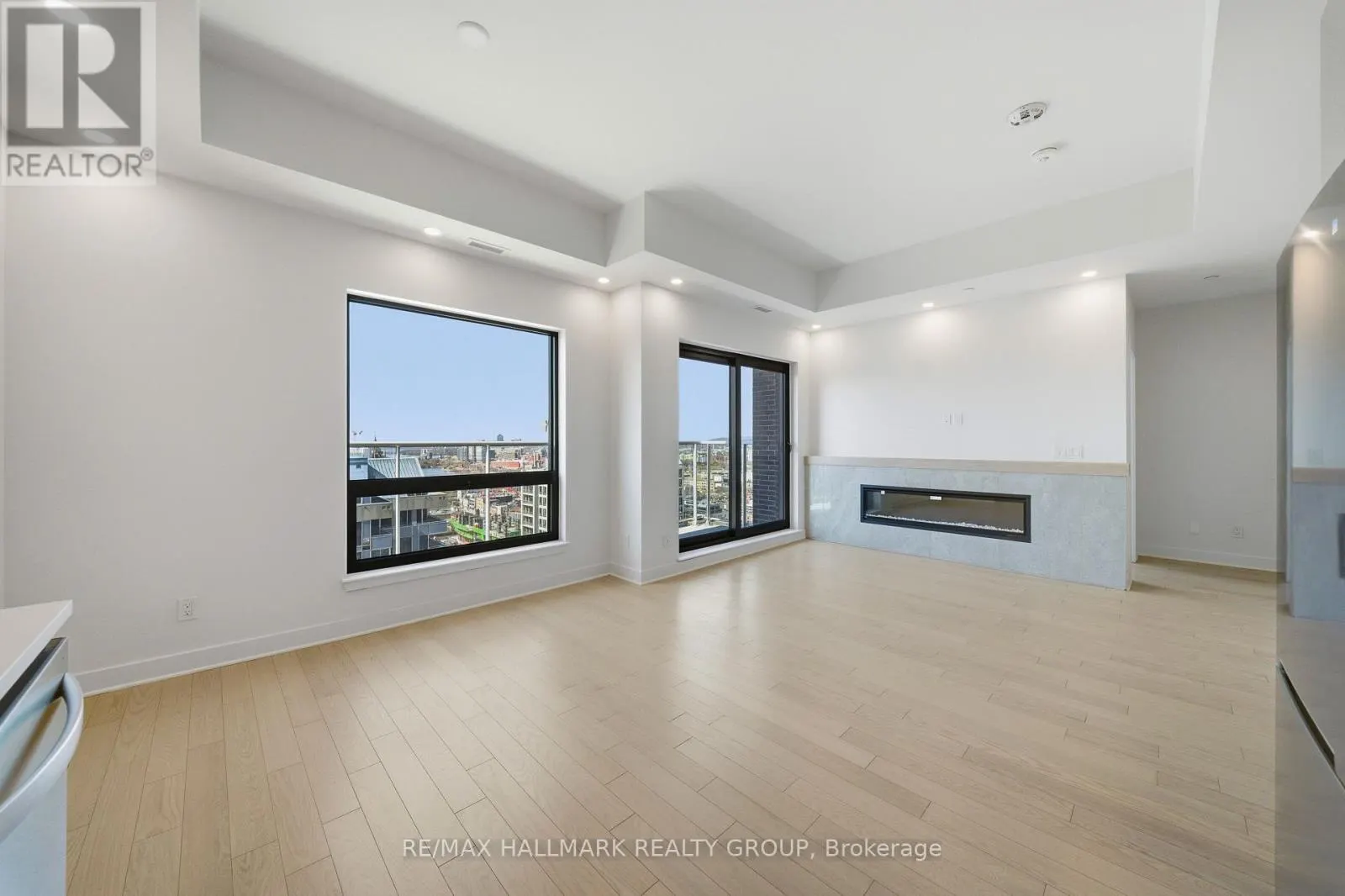 2601 - 180 GEORGE STREET