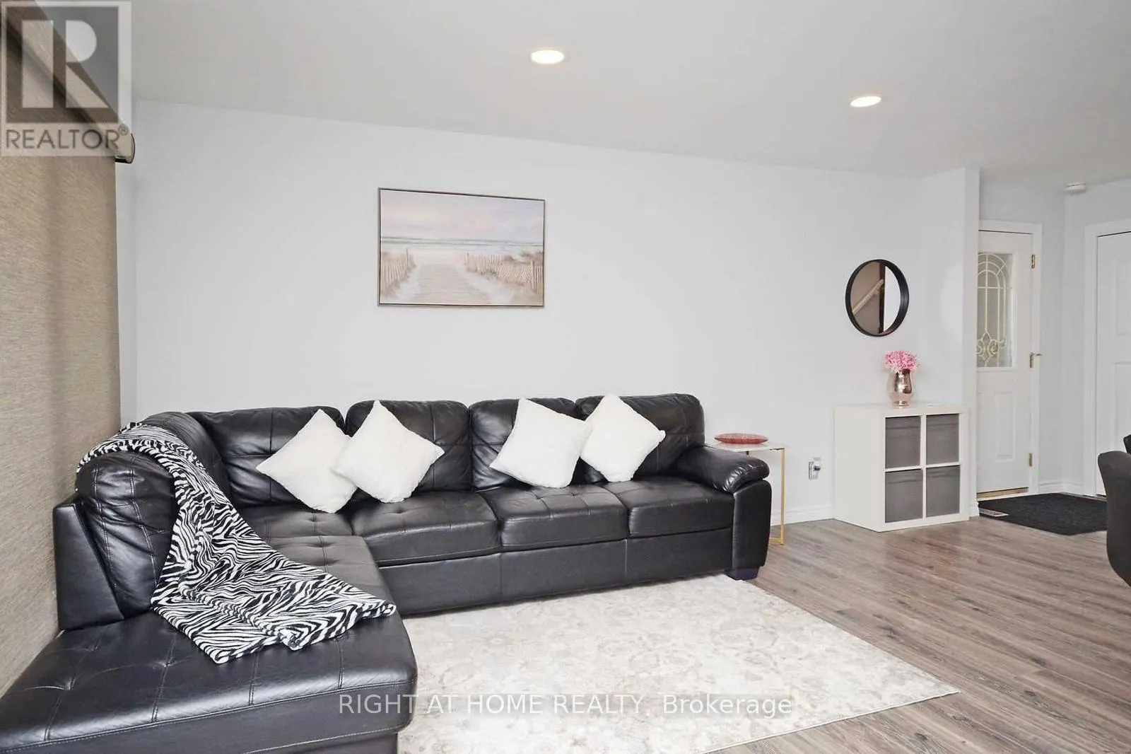 7123 BARTO CRESCENT