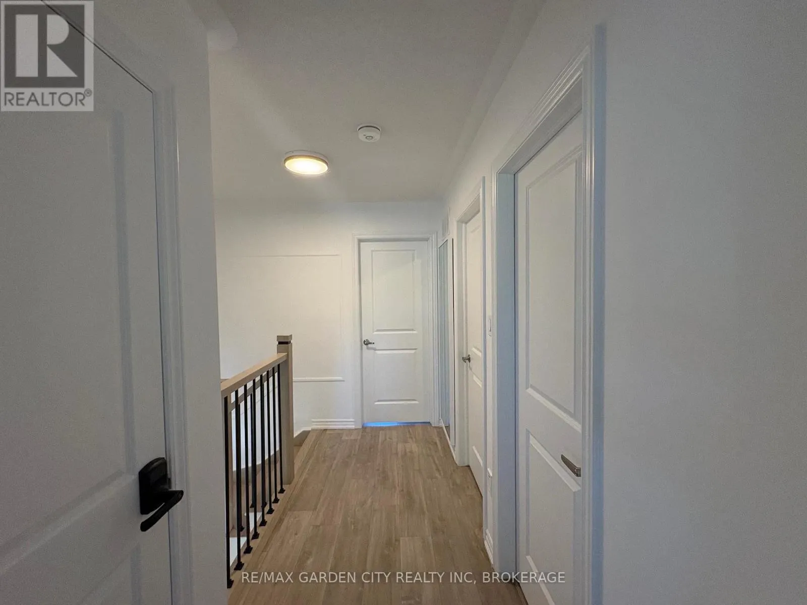 7460 BAYCREST COMMON