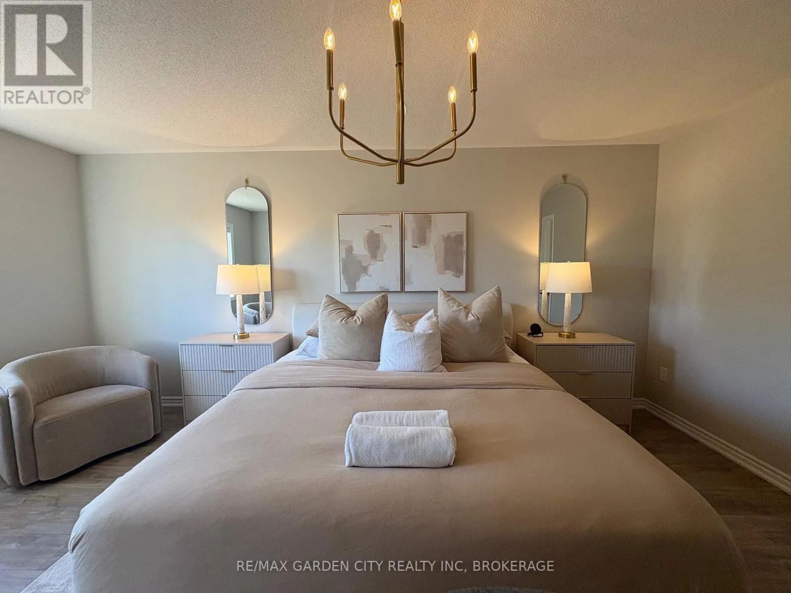 7460 BAYCREST COMMON