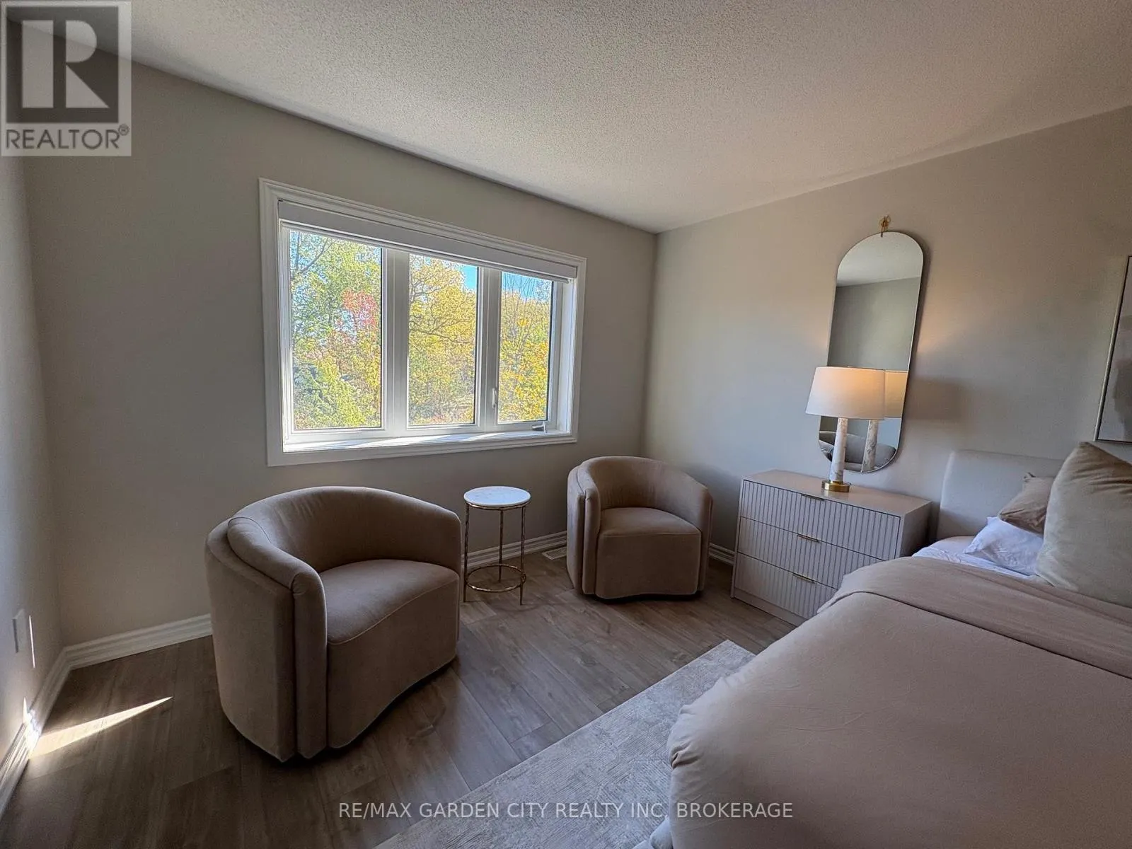 7460 BAYCREST COMMON