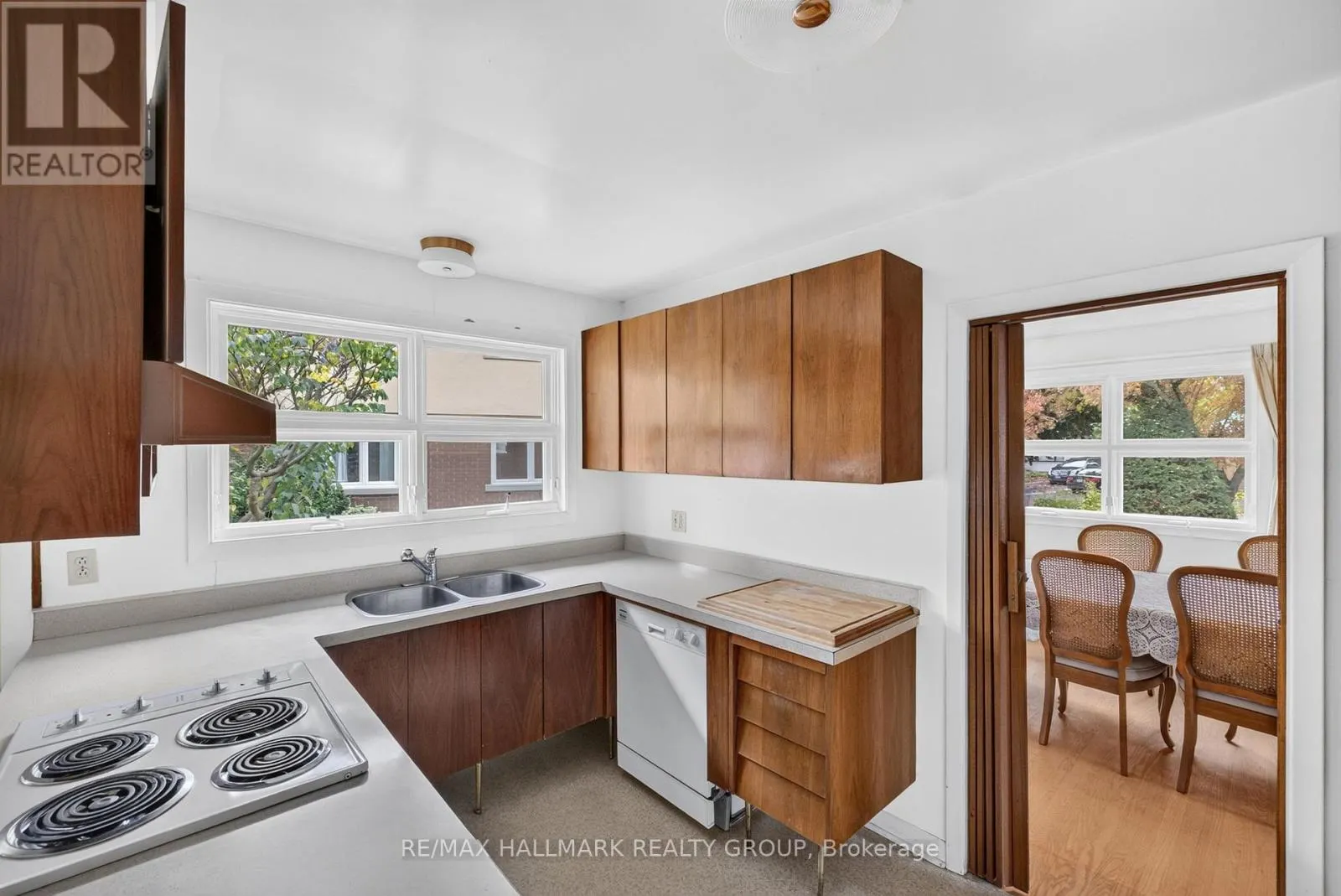 1471 ORCHARD AVENUE