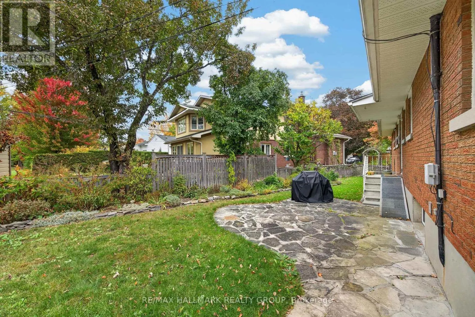 1471 ORCHARD AVENUE