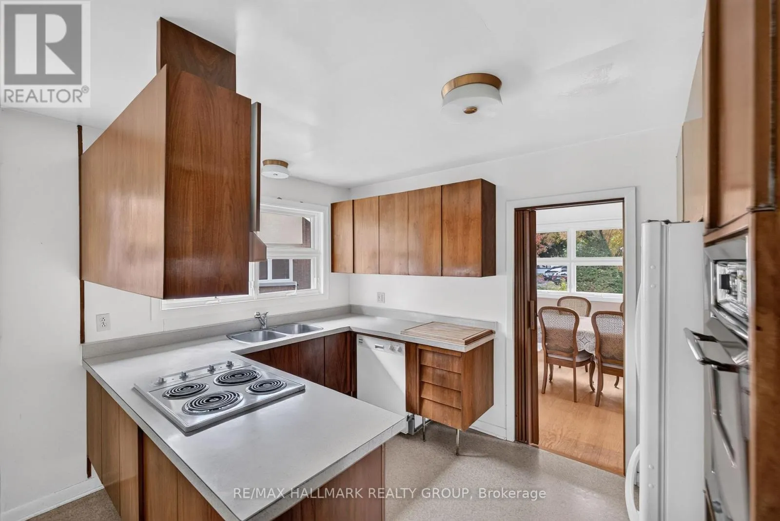 1471 ORCHARD AVENUE