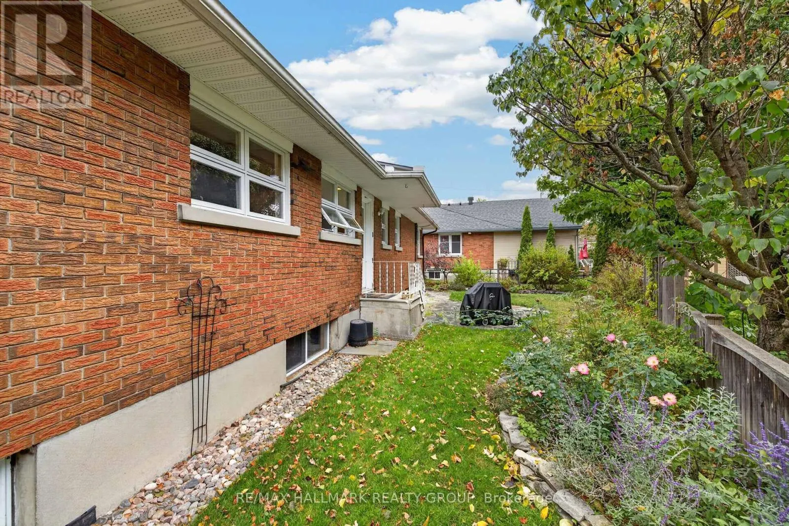 1471 ORCHARD AVENUE
