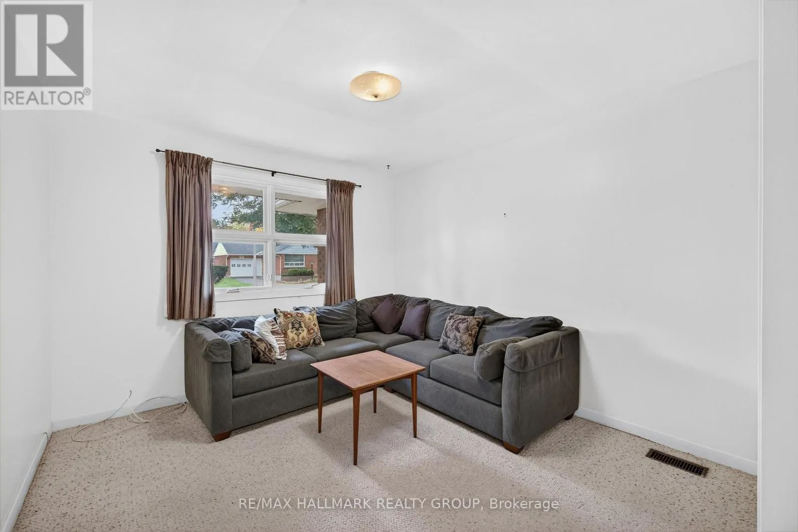 1471 ORCHARD AVENUE
