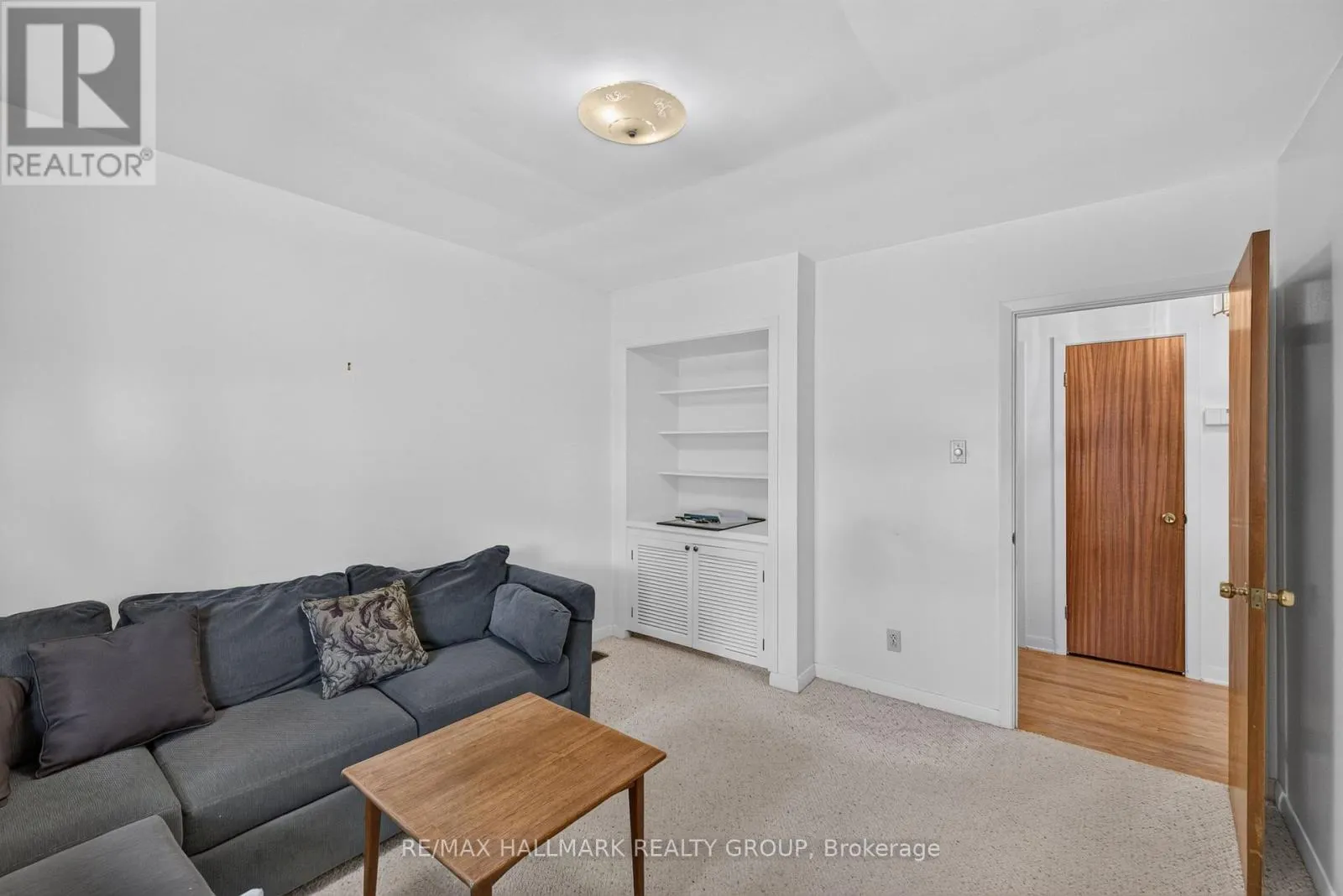 1471 ORCHARD AVENUE