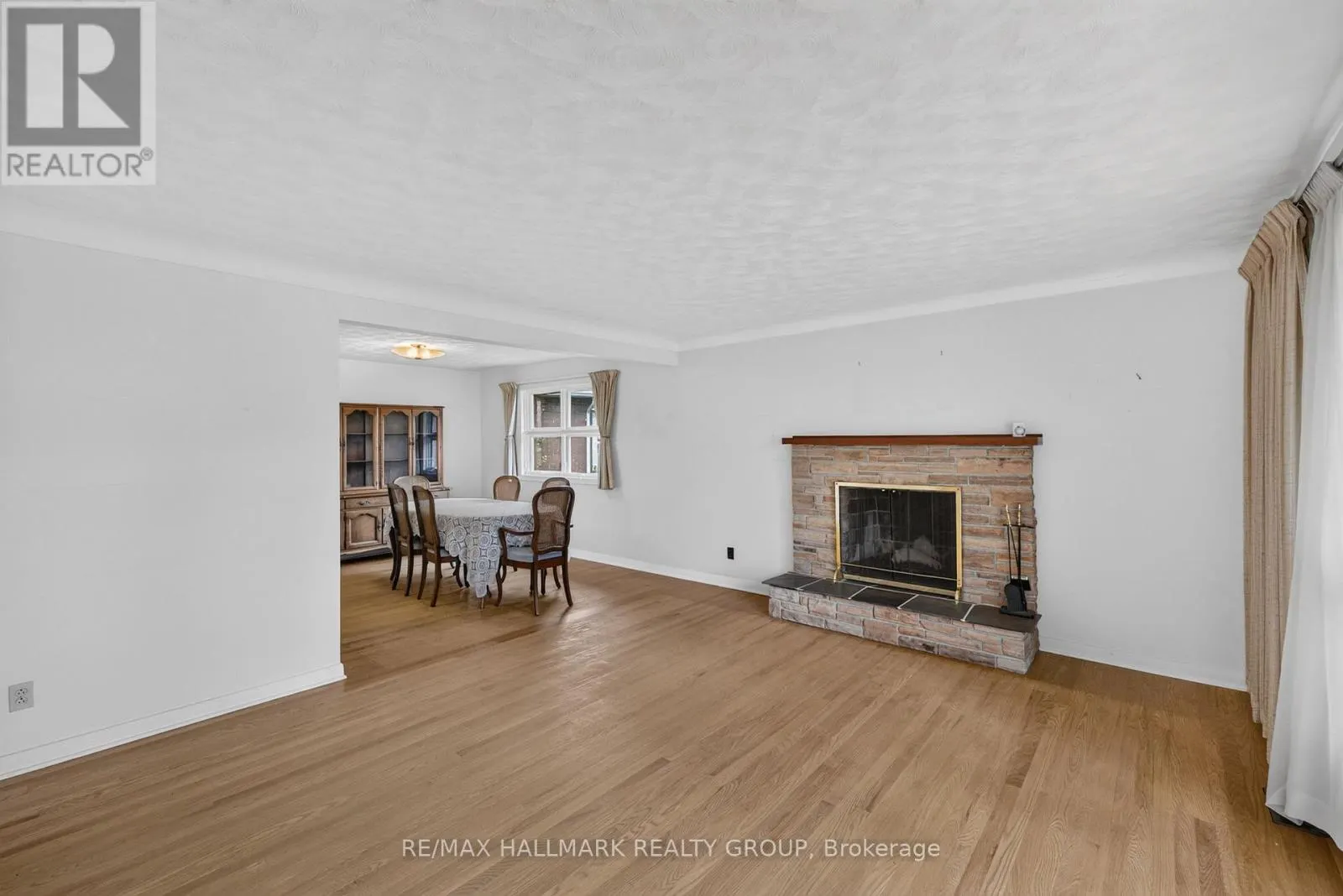 1471 ORCHARD AVENUE