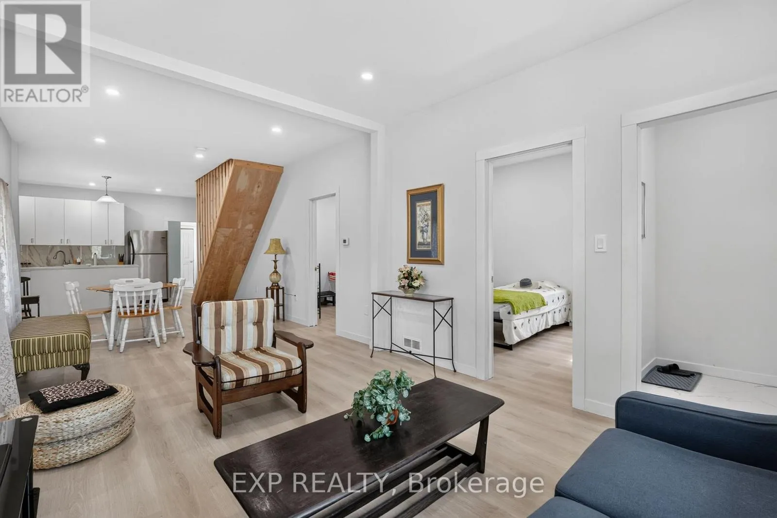 45 PHIPPS STREET