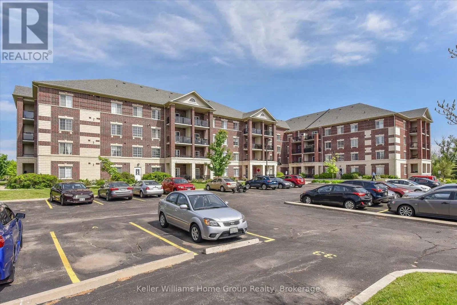 114 - 308 WATSON PARKWAY N #114