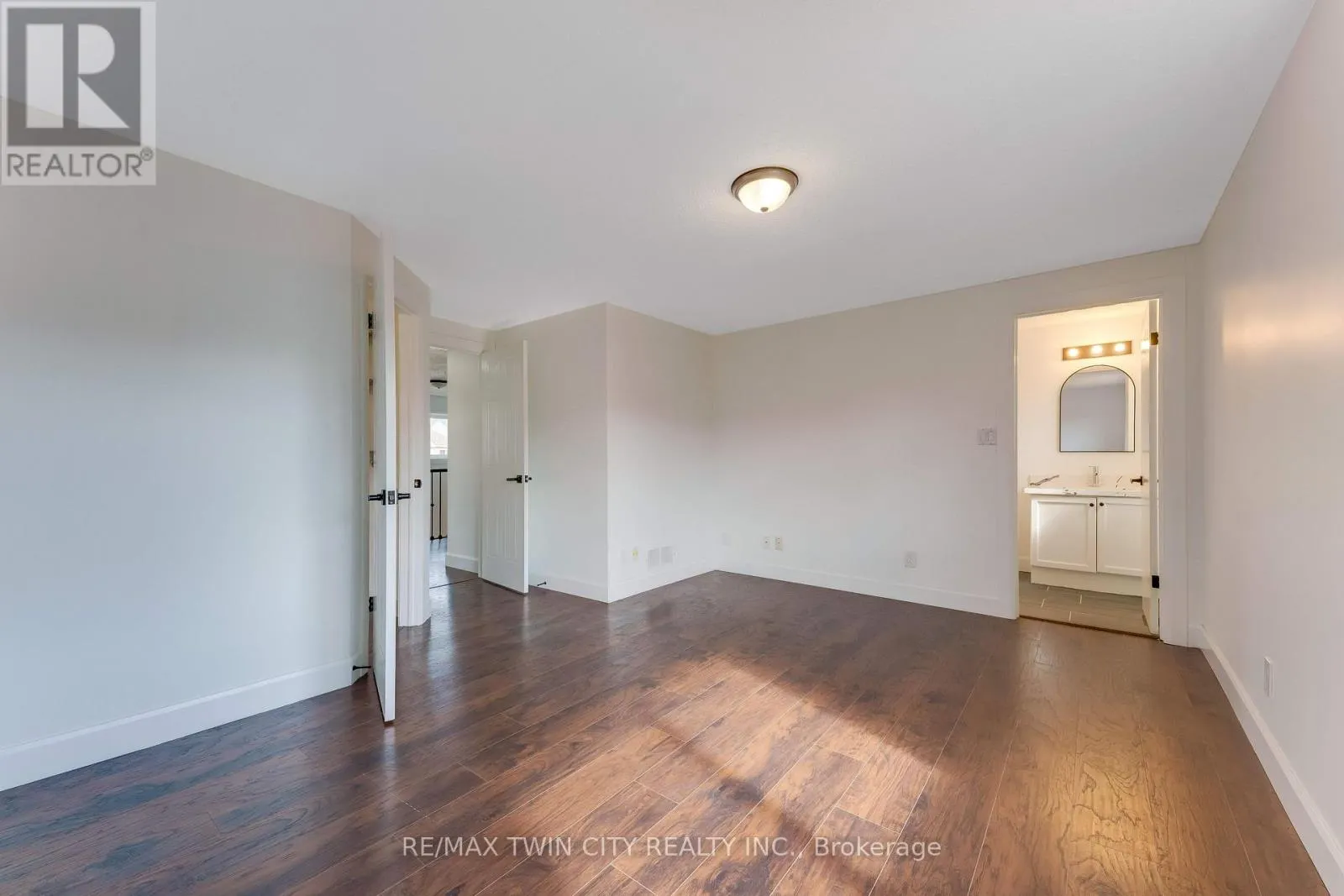 31 SWARTZ STREET