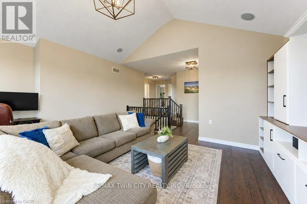 524 SUNDEW DRIVE