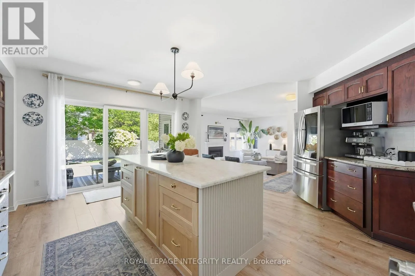 125 WEST RIDGE DRIVE
