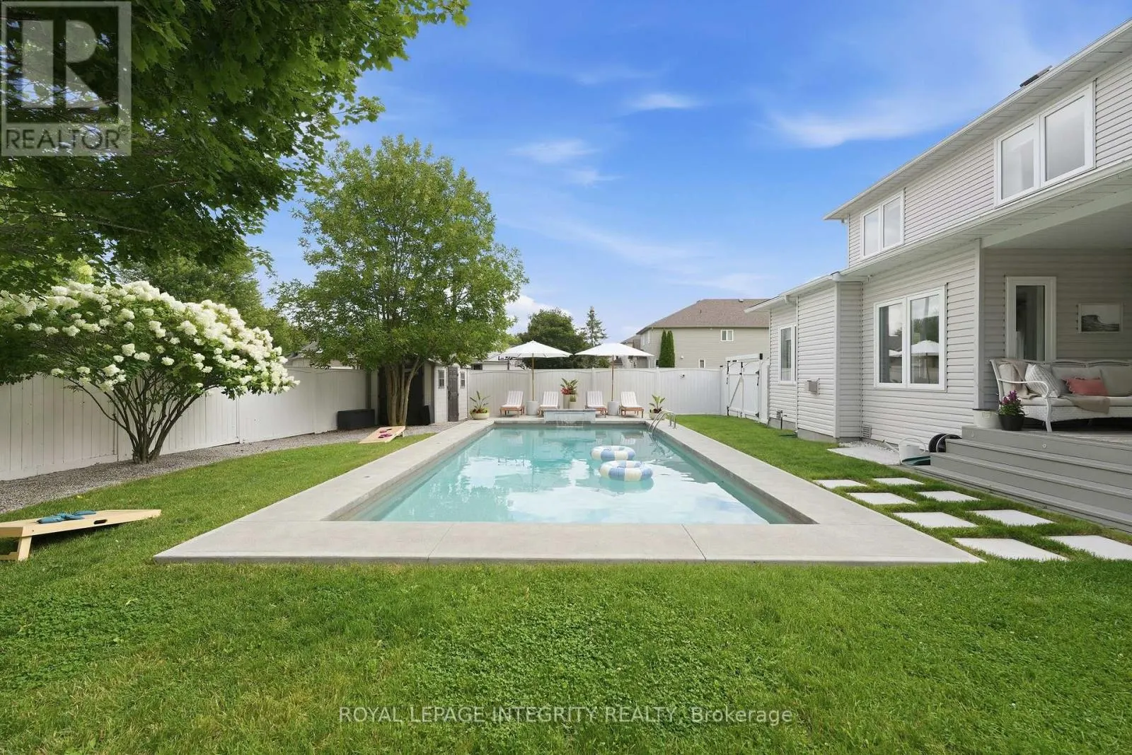 125 WEST RIDGE DRIVE