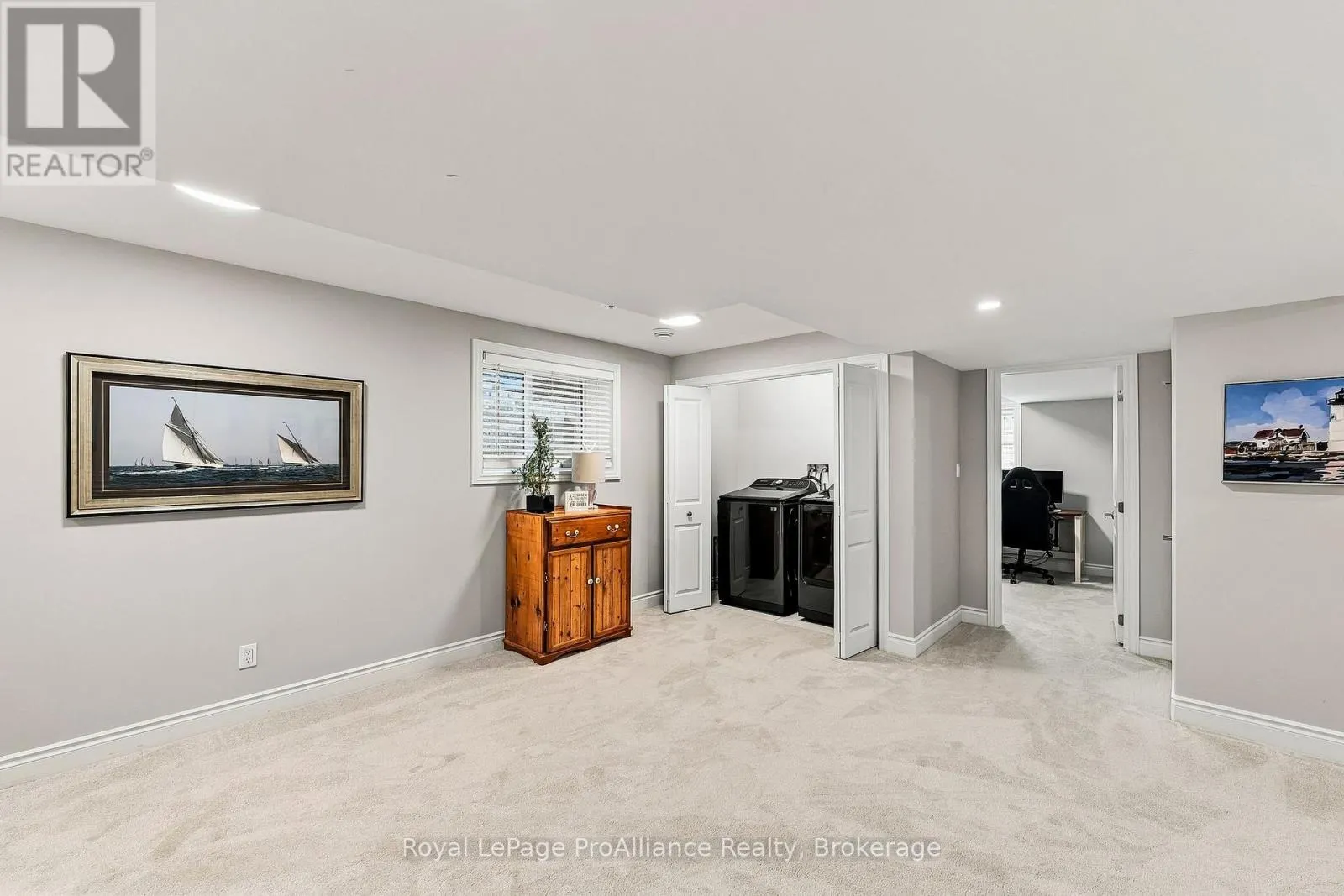 17 CLAYTON JOHN AVENUE